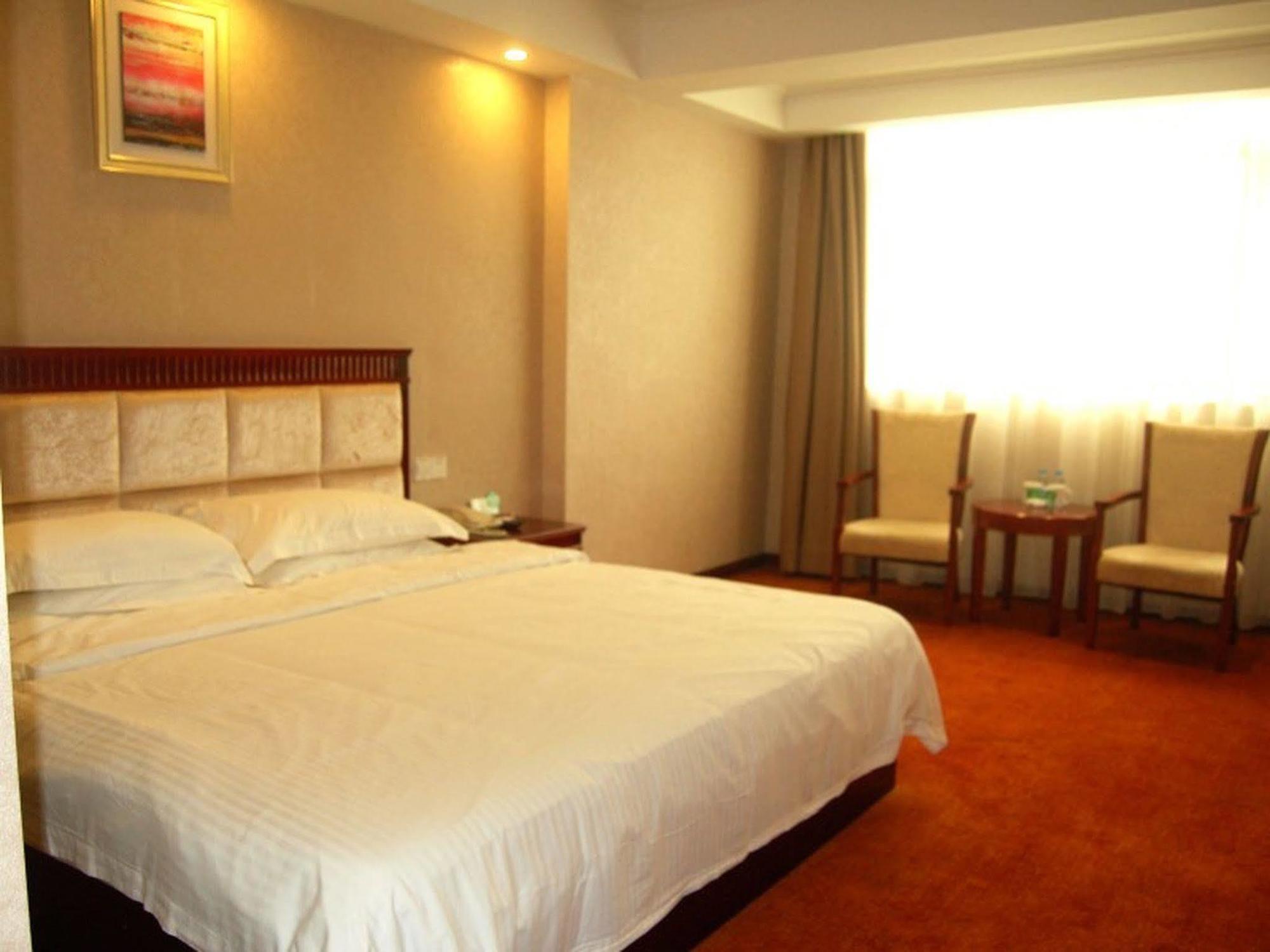 Greentree Inn Guangdong Shantou Chaoyang Mianxi Road Business Hotel Εξωτερικό φωτογραφία